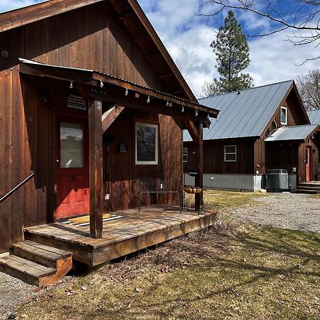 Methow River Lodge Cabins Winthrop Exterior photo